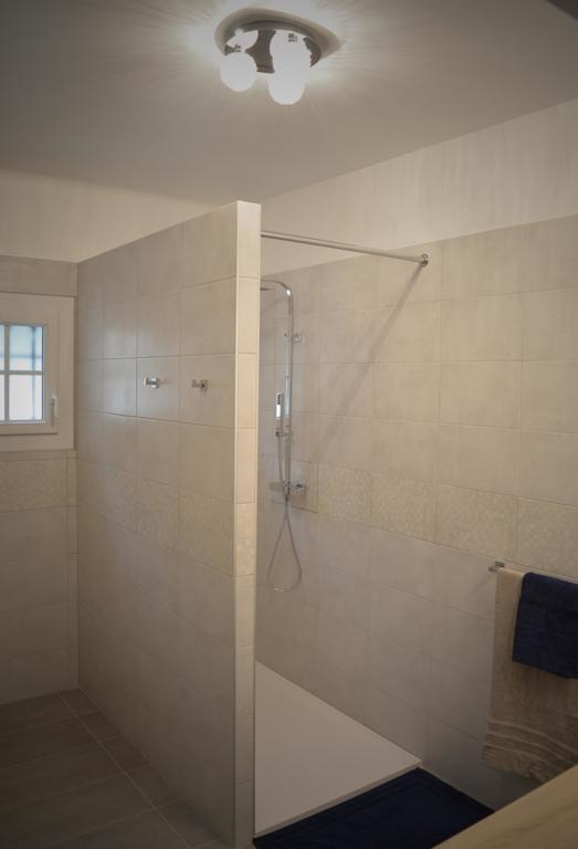 La Combe Joseph Bed & Breakfast Ремулан Екстериор снимка