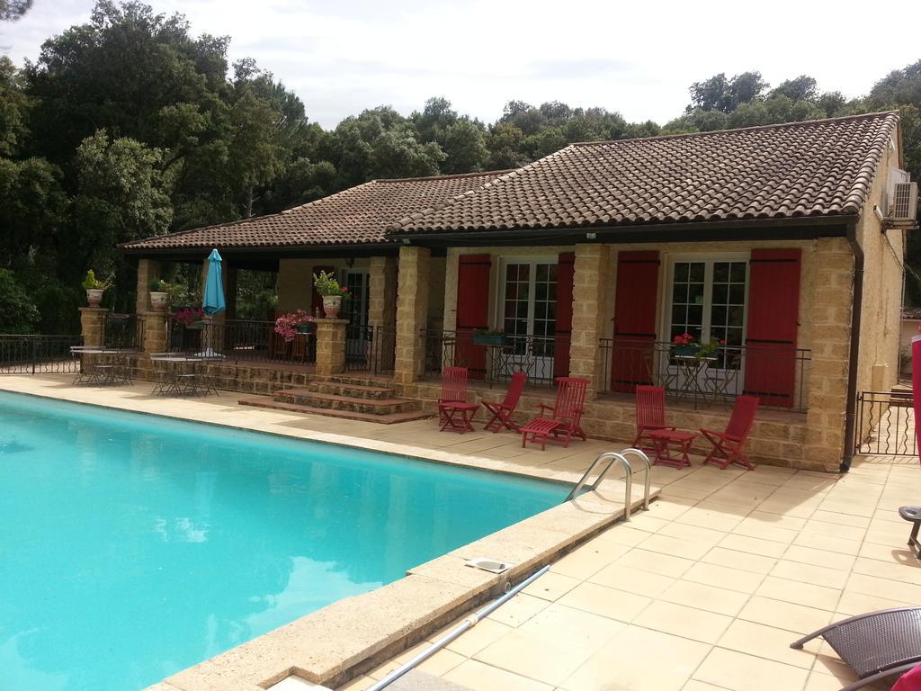 La Combe Joseph Bed & Breakfast Ремулан Екстериор снимка