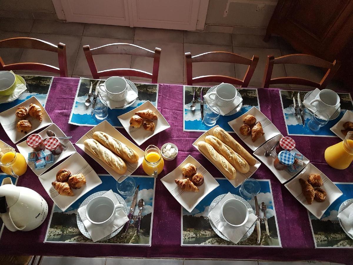 La Combe Joseph Bed & Breakfast Ремулан Екстериор снимка
