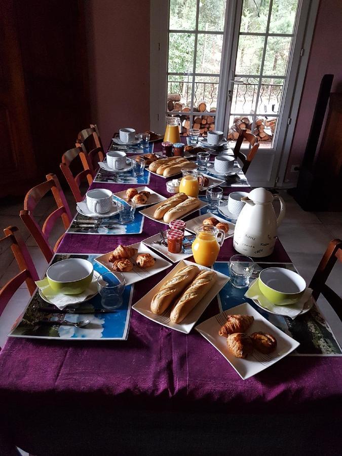 La Combe Joseph Bed & Breakfast Ремулан Екстериор снимка