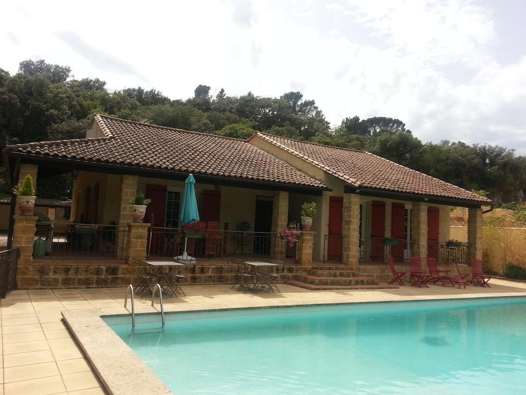La Combe Joseph Bed & Breakfast Ремулан Екстериор снимка